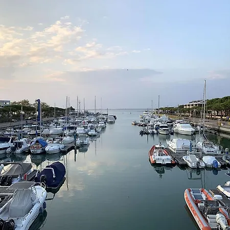 Functional Close To Lignano Lejlighed